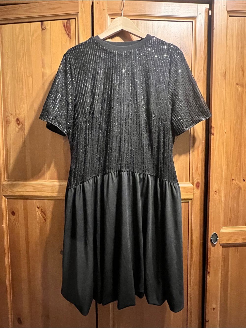 Black Sequin Bodice Short Sleeve Dress